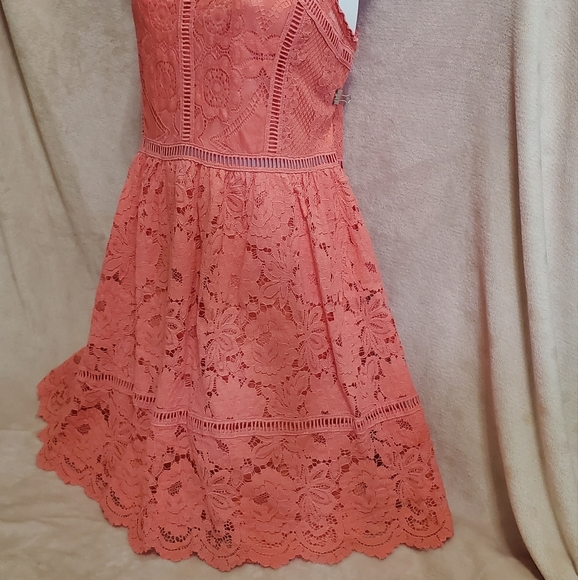 Like NEW Pretty Peach Allover Lace Sleeveless Dress Sz L Xhilaration - Picture 2 of 13